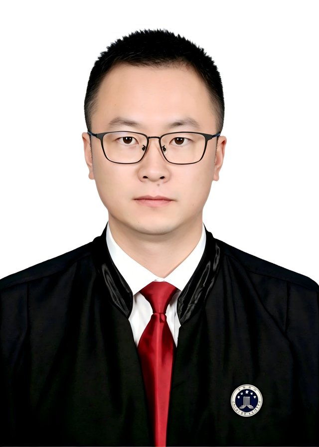 李健律师